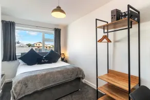 Ty Gwyn - Hot Tub, Parking, Dog Friendly - Image 2