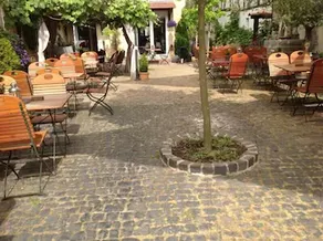 Alter Hof - Image 5