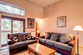 Winterpoint Snowbound Townhome - Walk to Town/Slopes - Image 2