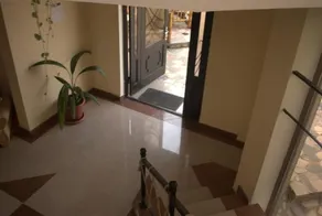 Hotel Amigo II - Image 3