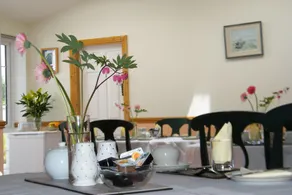 Almanii Bed & Breakfast - Image 5