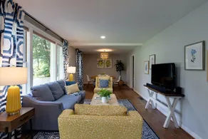 Green Hills Escape - Image 4