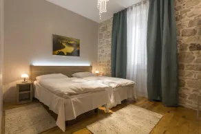 Tifani Luxury Rooms - Image 4