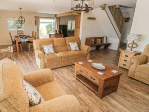 Fishermans Cottage - Image 2