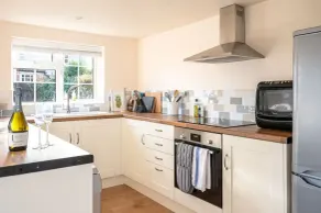 Ferne Cottage - Image 2