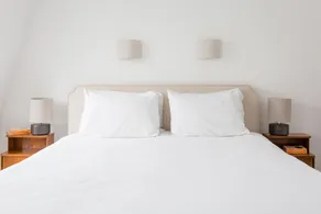 Beautiful 4BR Family Home in North London - Image 1