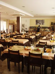 Hotel Du Lac - Image 5