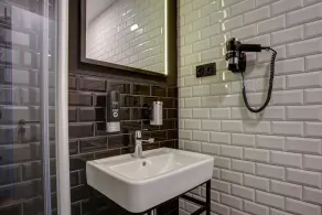 Boutique 125 Hamburg Airport - Image 3