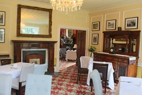Manor House Hotel at Pinchinthorpe - Image 2