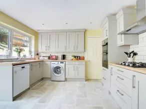 Drum Cottage Appledore - Image 4