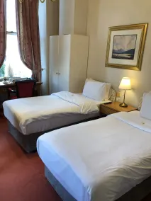 The Leeson Lodge - Image 3