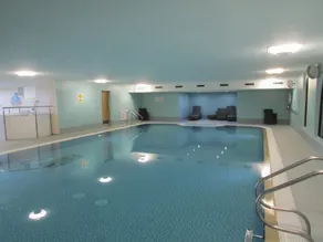 Apartment 8 - Image 4