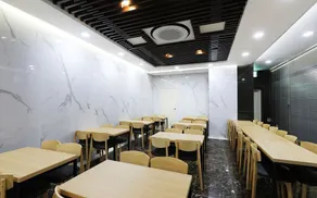 Hotel Grand Suite - Image 5