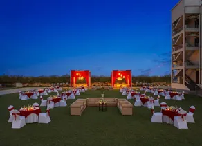 Seyfert Sarovar Premiere - Image 4