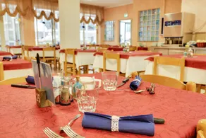 Hotel Smile - Image 4