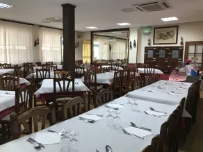 Hostal Restaurante Marino - Image 2
