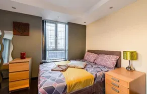 Immaculate 2-bed Apartment in Newcastle Upon Tyne - Image 4