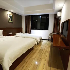 Huayi Kaihui Hotel (Dujiangyan Scenic Area Branch) - Image 2