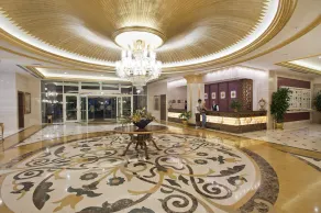 Crystal Palace Luxury Resort & Spa - Ultimate All Inclusive - Image 3