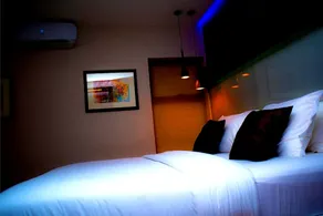 Ktavern Hotel - Image 4