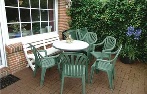 Stunning Home in Wittmund/altfunnixsiel With 2 Bedrooms - Image 4