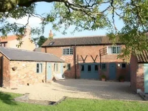 The Crown & Plough - Image 3
