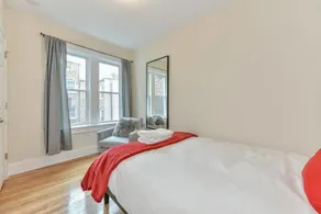 Modern 3BR Apartment in North End by Domio - Image 5