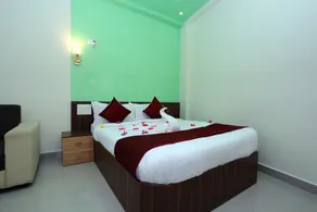 OYO 10151 Hotel Forest Inn - Image 2