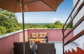 Nice Home in Barban With Wifi and 3 Bedrooms - Image 2