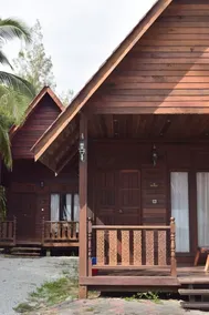 Villa Danialla Beach Resort - Image 2