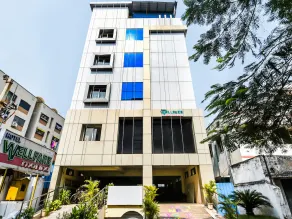 Hotel Wellfare Marina by OYO Rooms - Image 5
