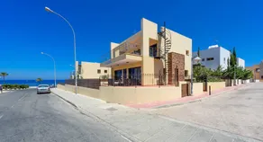 Fig Tree Bay Villa 6 - Image 3