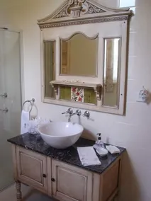 McGowans Bed & Breakfast - Image 2