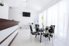 Dhigurah Retreat Beach - Image 3