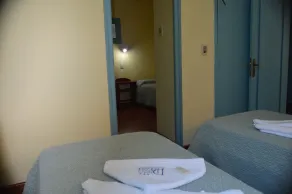 Hotel Plaza - Image 5