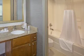 New Haven Village Suites - Image 3