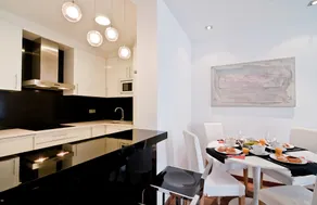 Apartamento Latina - Image 2