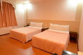 The Prince Hotel - Image 5