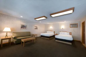 Americas Best Value Inn & Suites Lake George - Image 3
