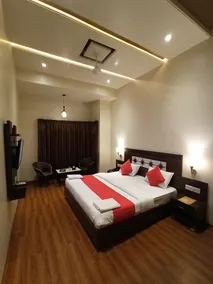 Treebo Trend Popular Hotel - Image 2