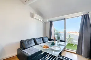 Rare - Nice Loft on the Rooftops of Marseille! - Image 2
