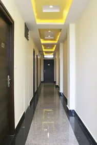 Hotel Sarovar Grand - Image 5