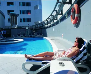 Emirates Concorde Hotel & Suites - Image 3