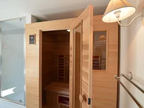 Dreamy Holiday Home in Fays with Sauna - Image 4