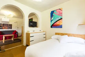 REID, Fitzroy Studio Apartment - Image 2