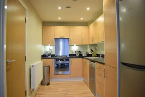 3 Bedroom Apartment in West London - Image 2