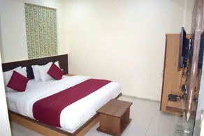 Hotel Sun Shine - Image 3