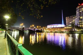 Southbank Apartments Eureka - Image 2