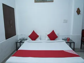 The Girdhar Niwas - Image 2