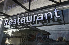Lokal Hotel & Restaurant - Image 5